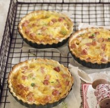 Quiche amb pernil cuit i formatge comté