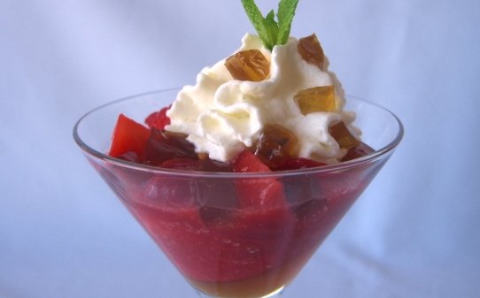 Fresas, nata y moscatel