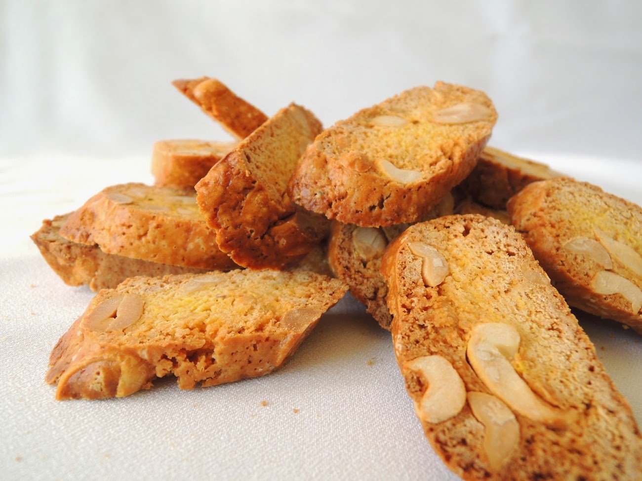 Carquiñoles de cacahuete y curri