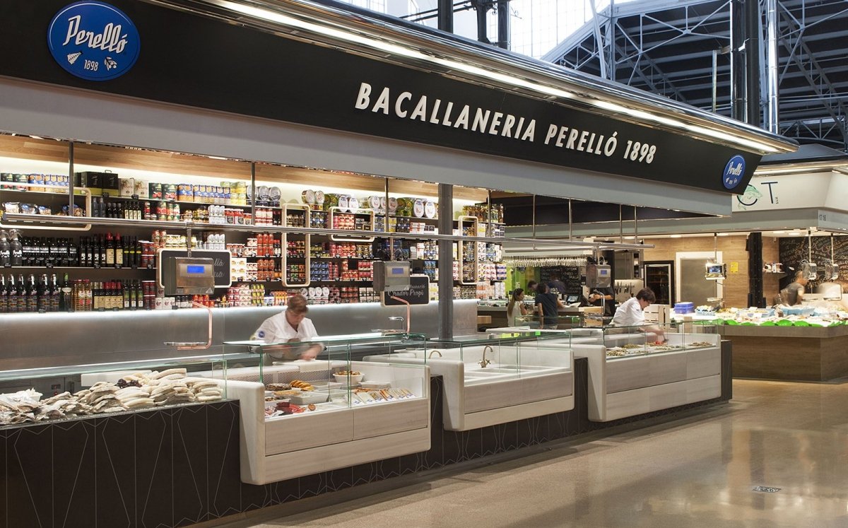 Interior del Mercat del Ninot