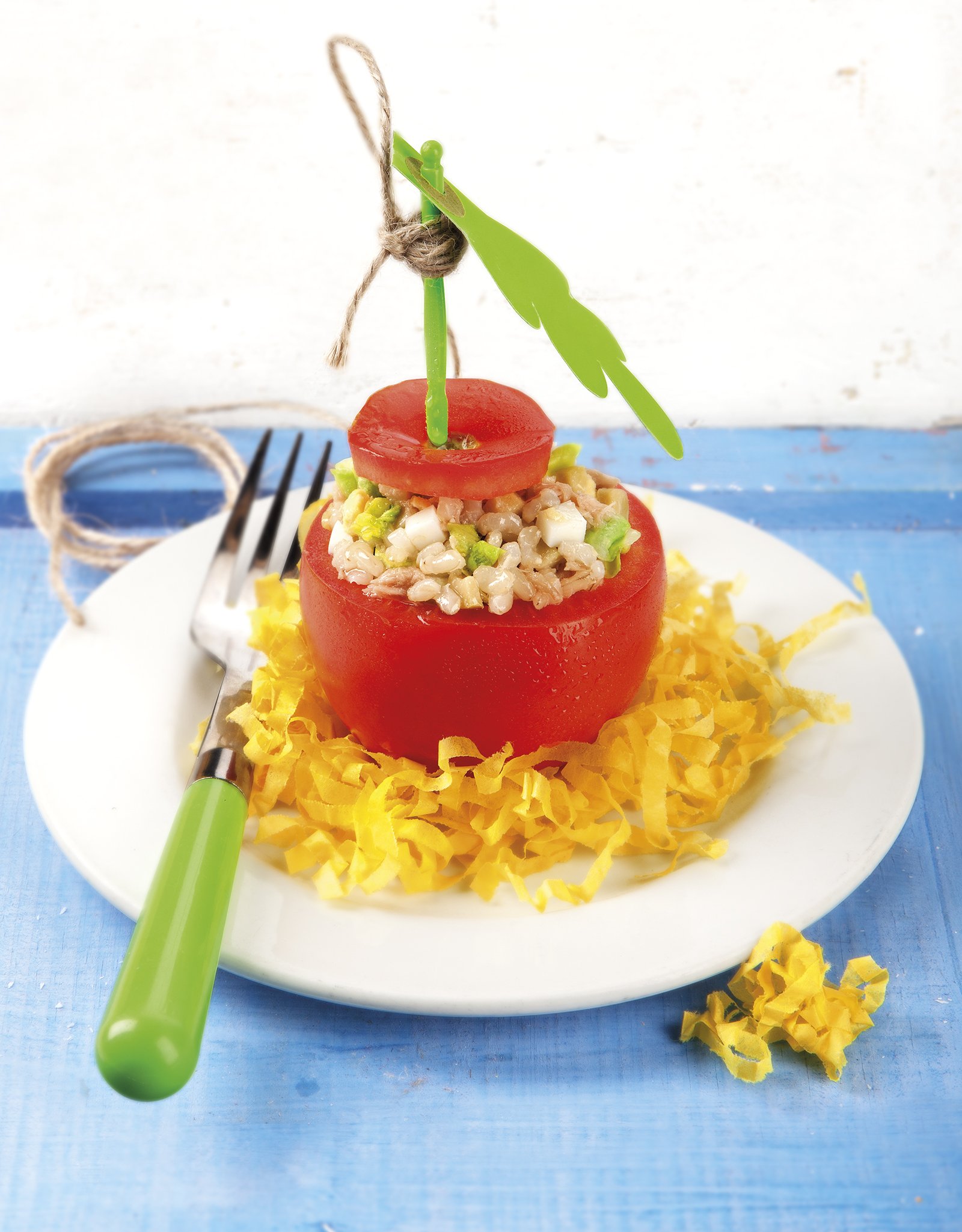 Tomàquets farcits d’amanida d’arròs