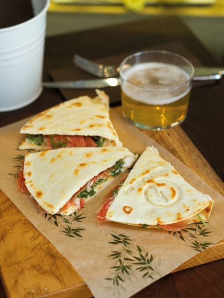 Piadina romagnola