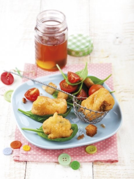 Bacalao con miel, espinacas y piñones