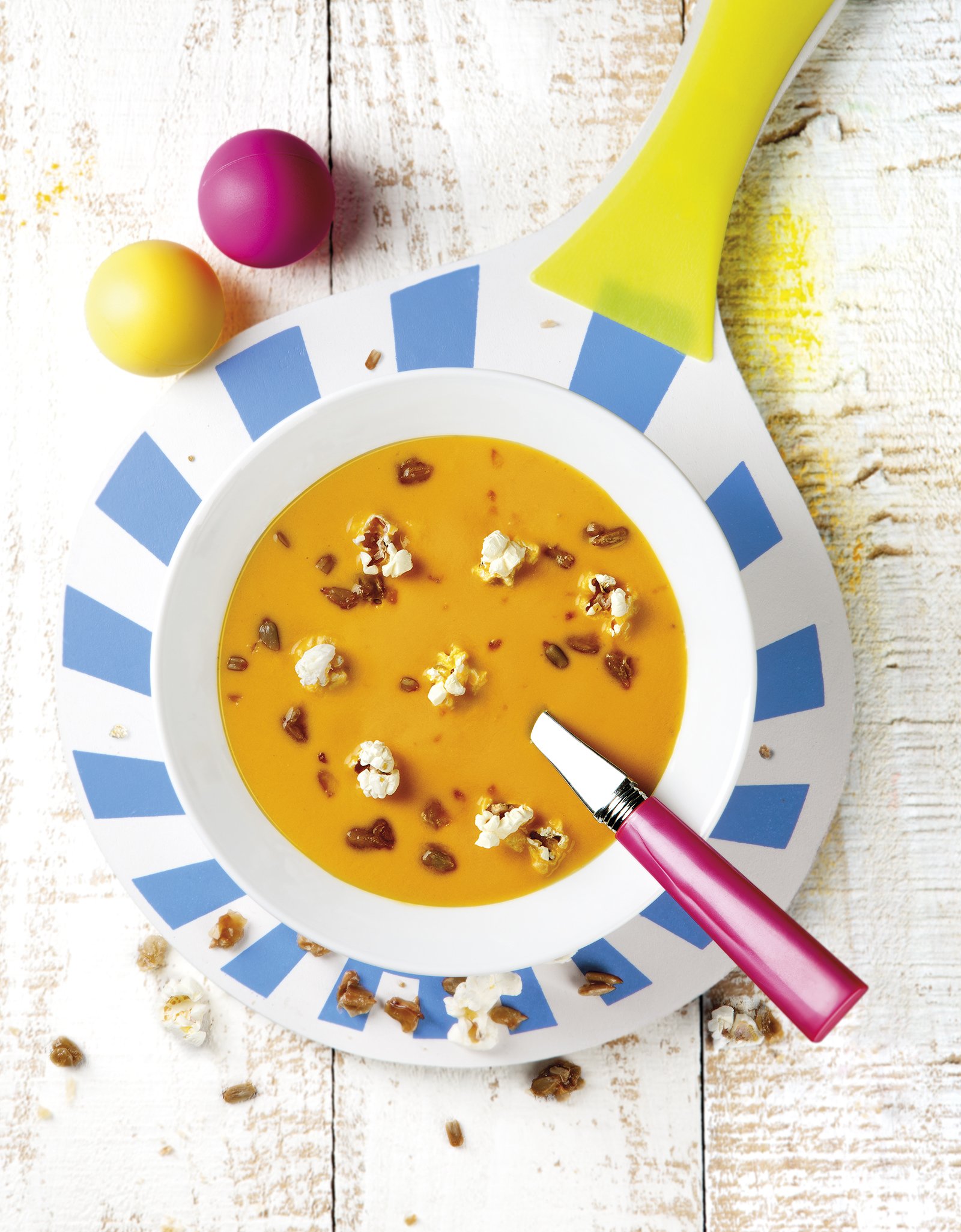 Crema de calabaza con pipas y palomitas