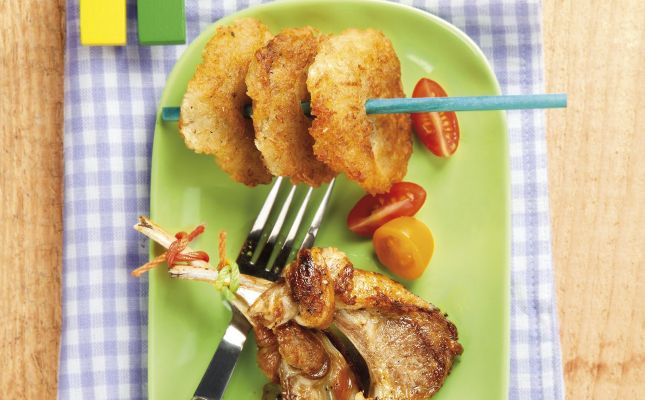 Costelles de xai a la planxa amb cruixent de patata