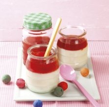 Pannacotta amb melmelada de maduixots