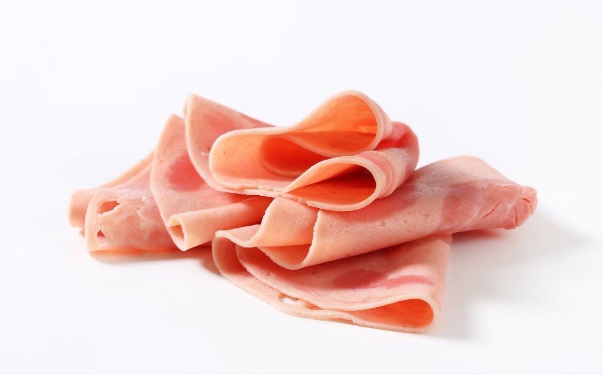 Jamón dulce cortado