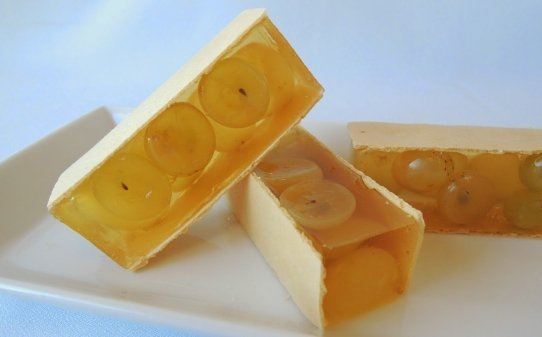 Aspic de uva, como un turrón