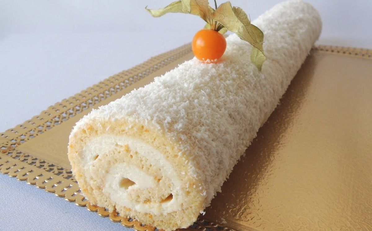 Brazo de gitano de chocolate blanco y coco