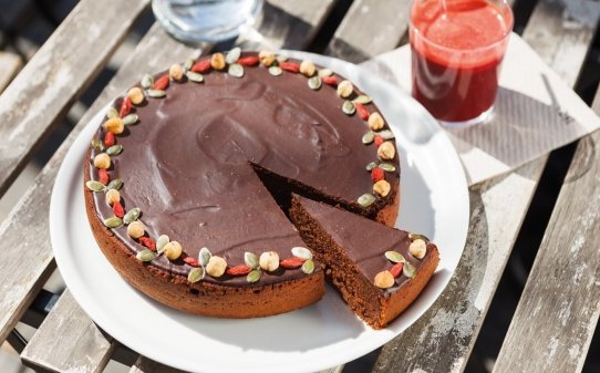 Pastel de boniato y avellanas