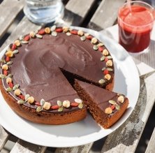 Pastel de moniato y avellanas