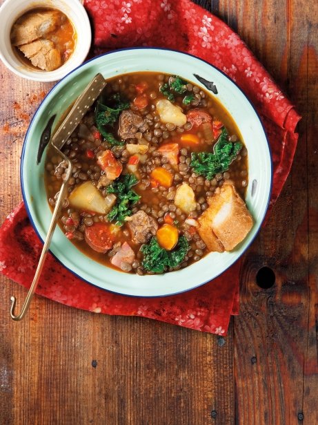 Lentejas pardines guisadas con carne