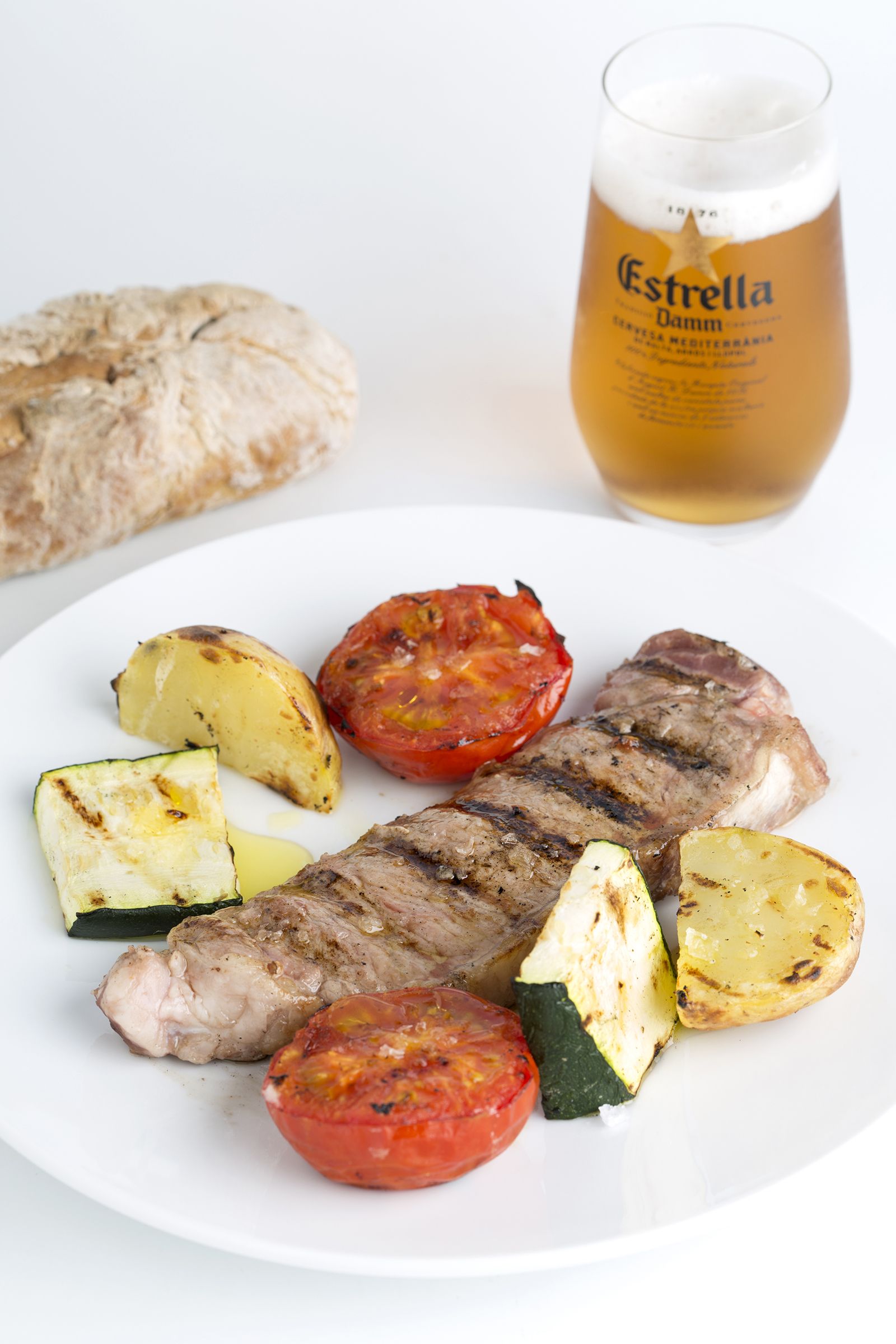 Mitjana de vedella a la brasa macerada amb oli d'oliva verge extra (DOP Siurana)