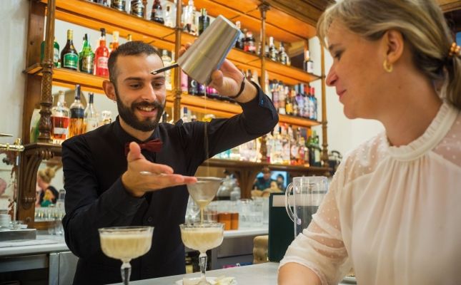 La Confiteria La Confiteria