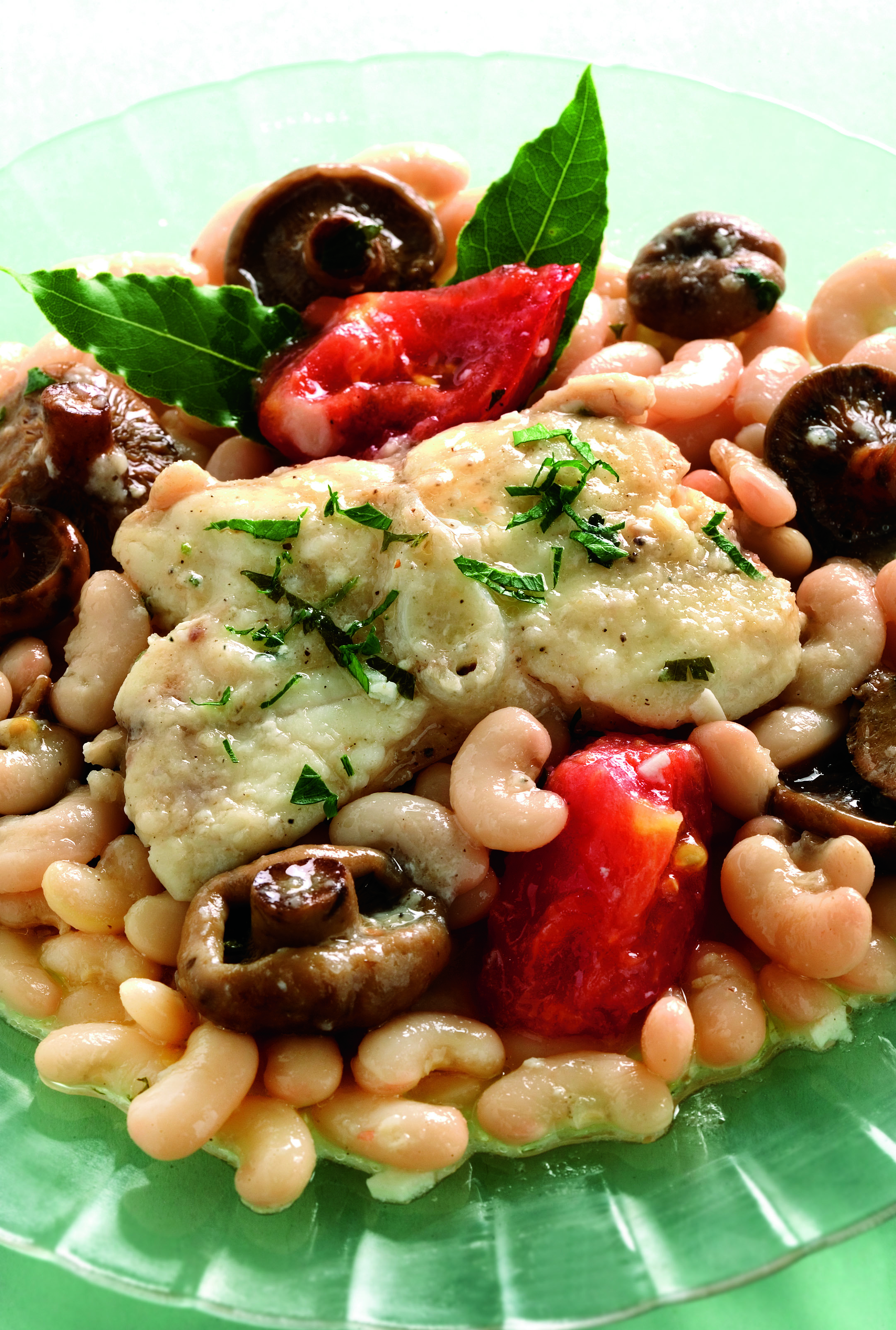 Mongetes estofades amb bolets i mero