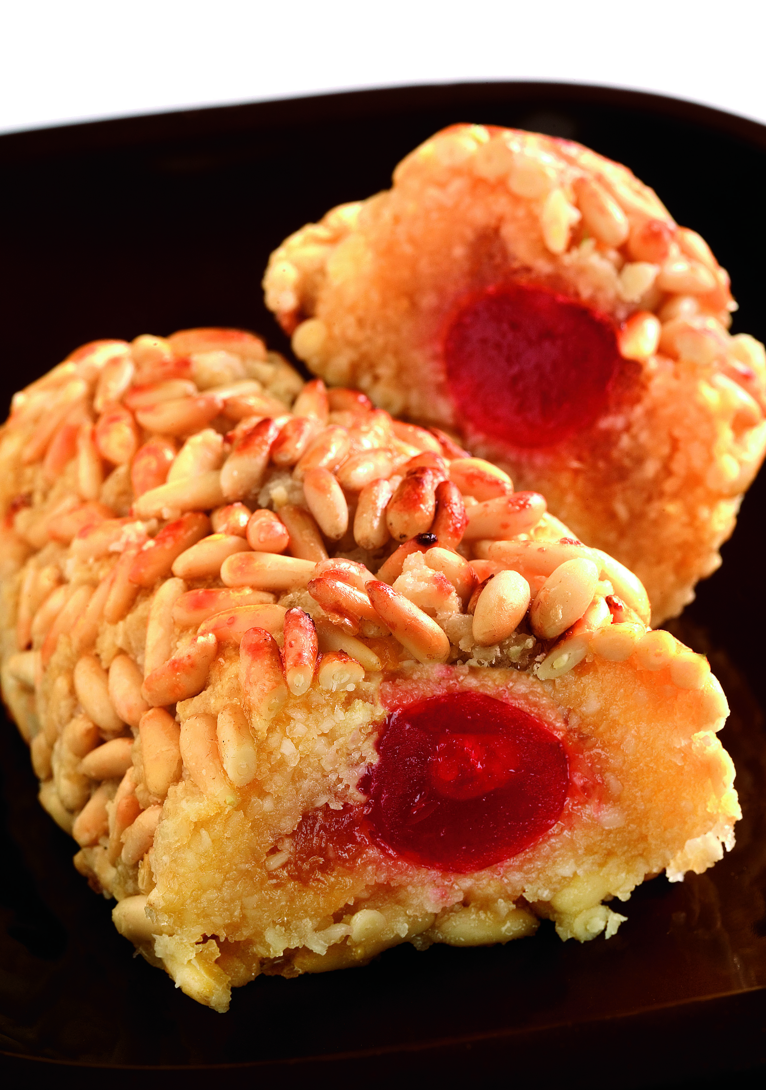 Torrons de pinyons amb cabell d'àngel i fruites confitades