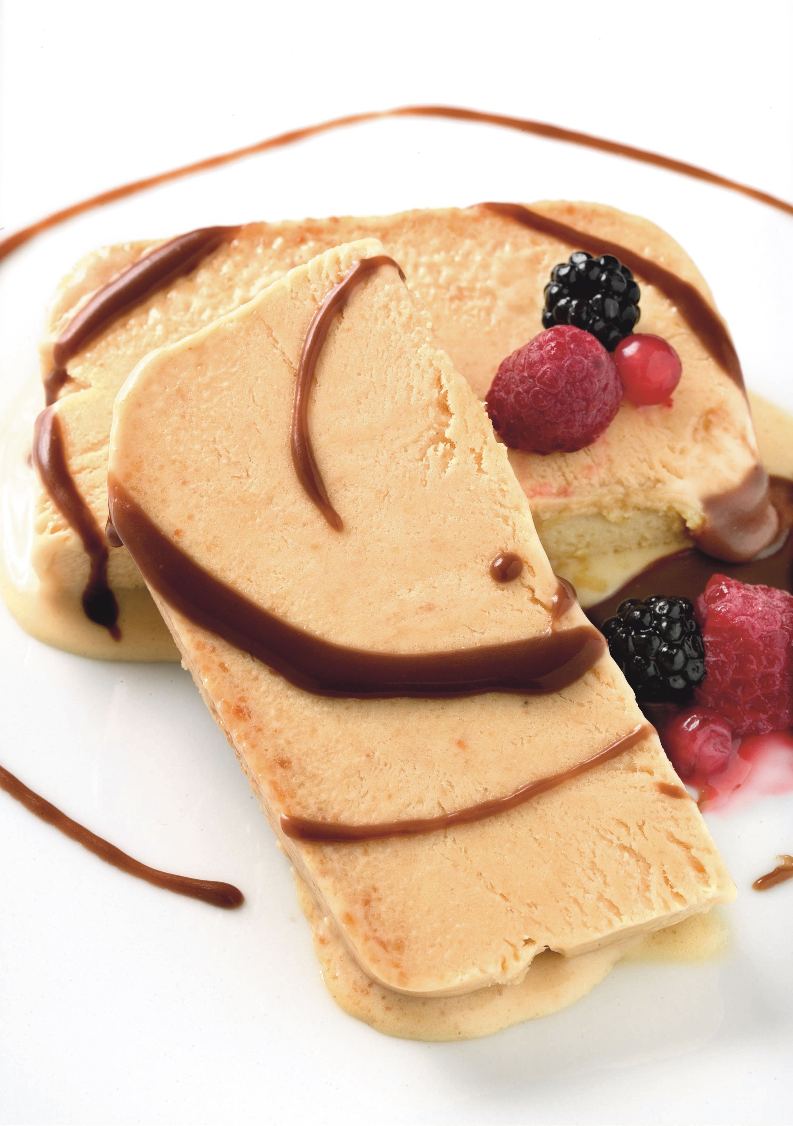 Bescuit de gelat de torró amb xocolata fosa