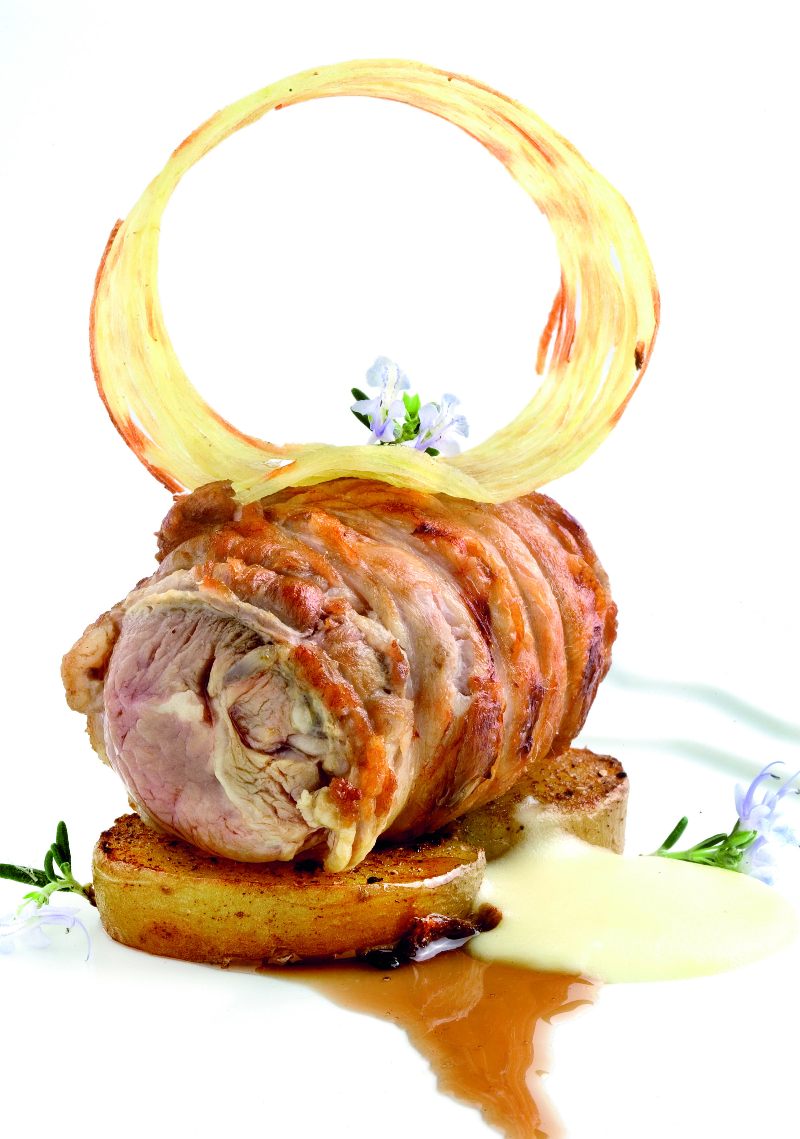 Costellam de xai desossat amb patata de tres textures