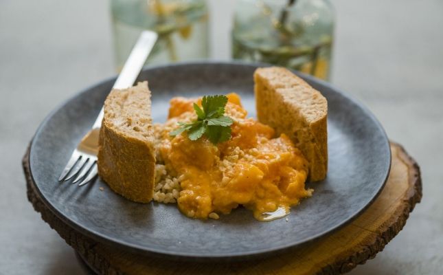 Bocadillo de curry tailandés de calabaza