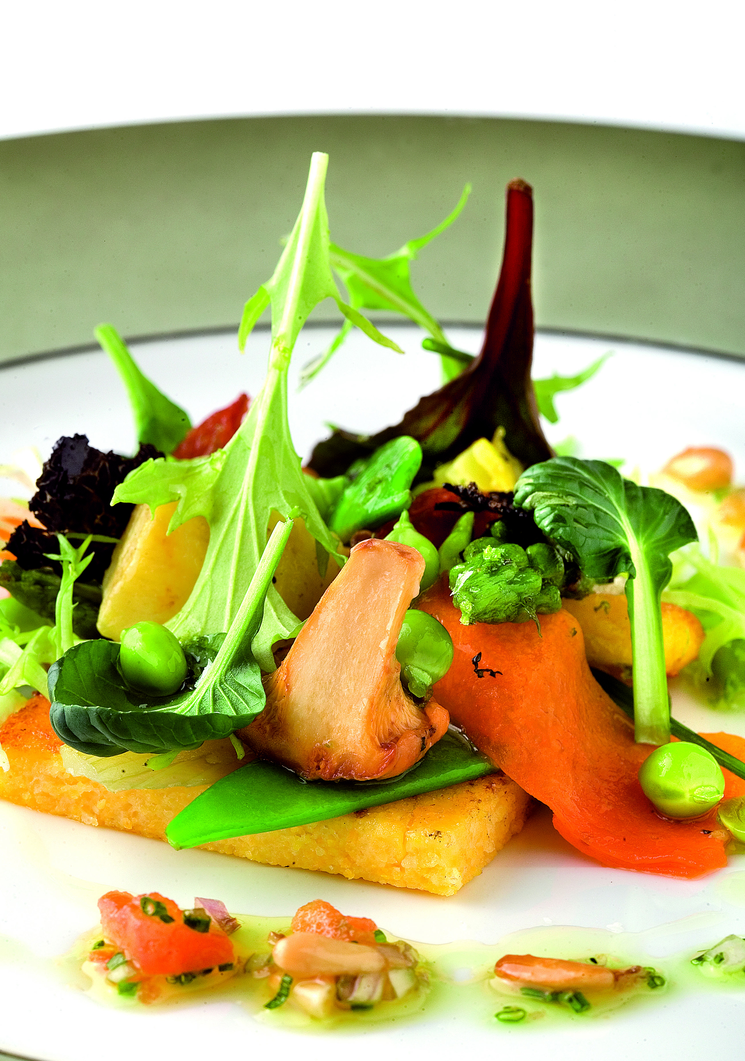 Polenta trufada amb verdures de temporada