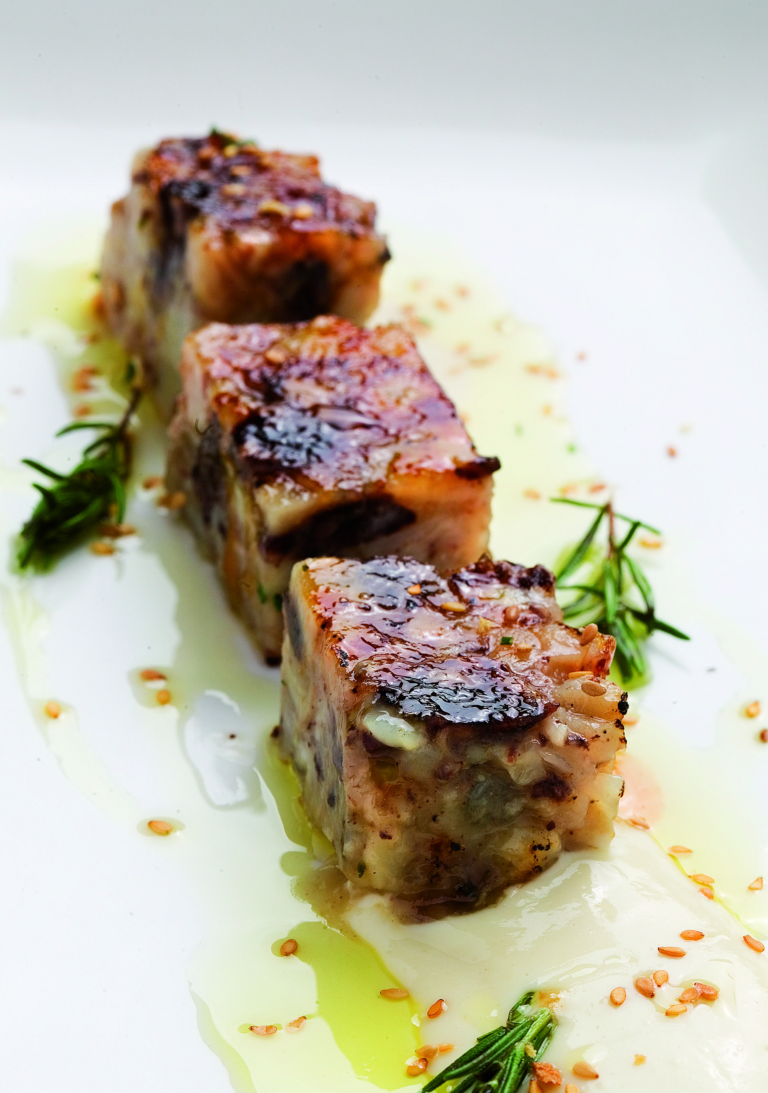 Tarrina de cerdo con salsa agredolça