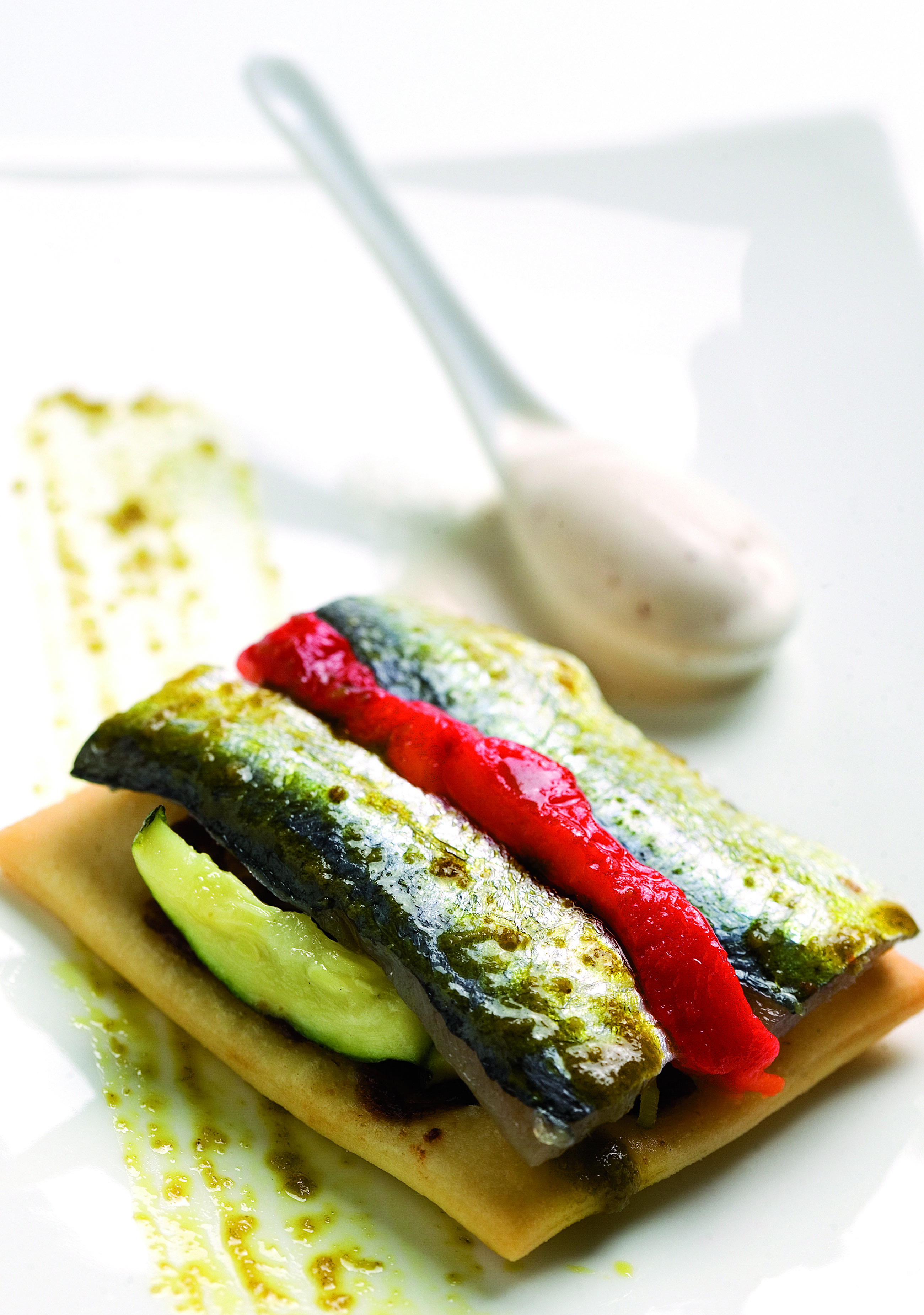 Coca de verdures i sardina