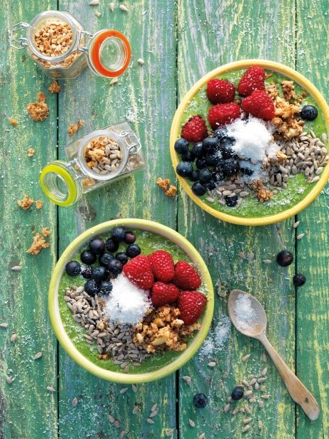 'Smoothie bowl' de aguacate y kale