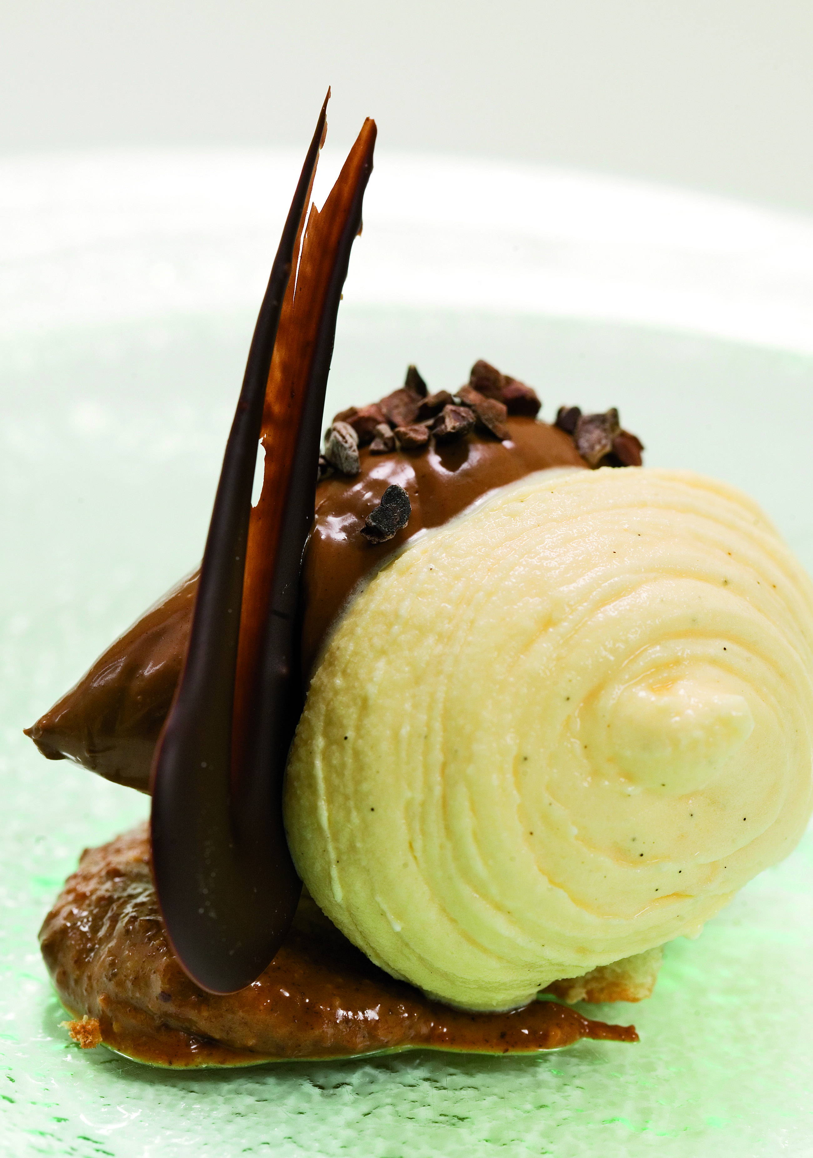 Borratxo dametlles amb cremós de xocolata i gelat de vainilla