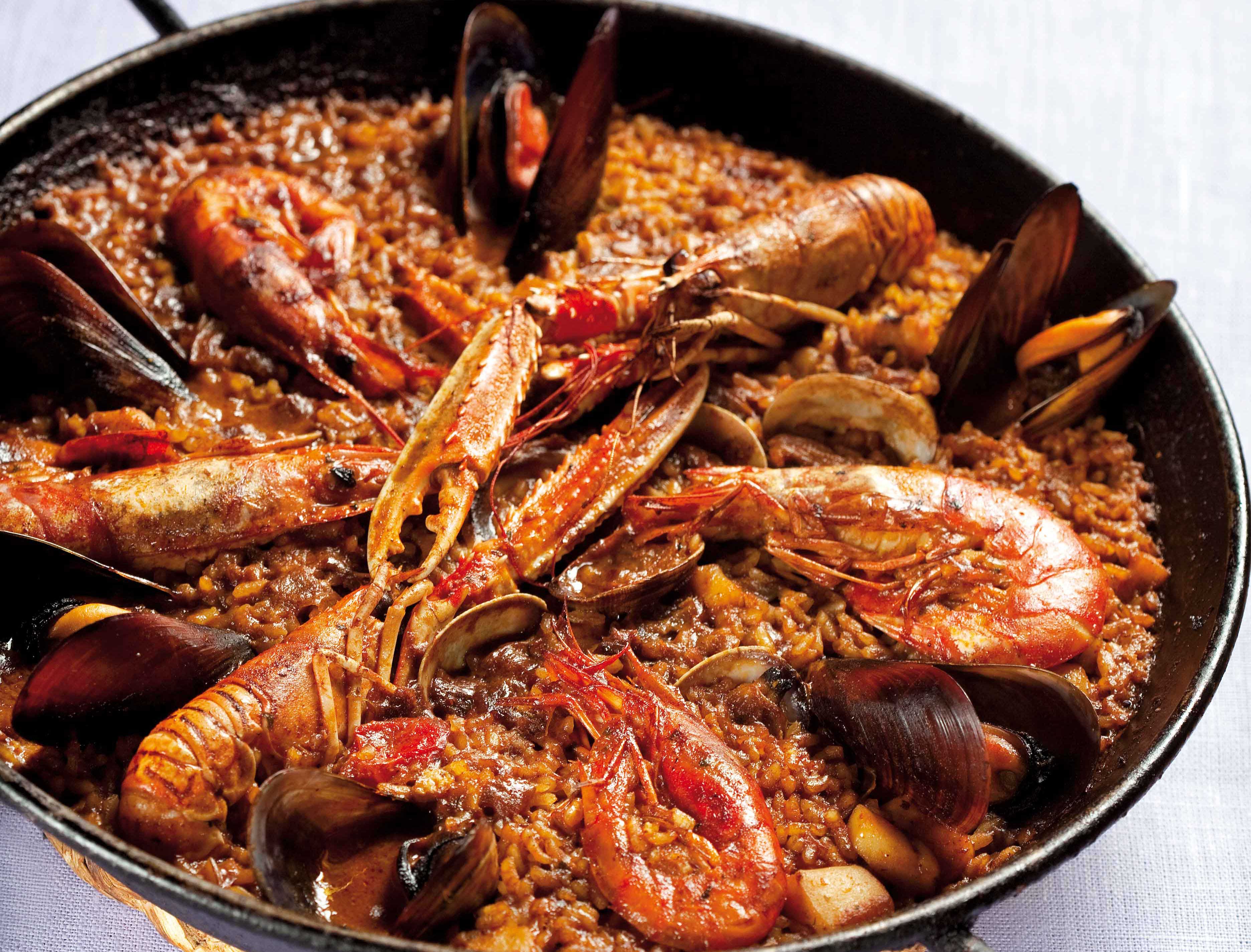 Paella de marisco