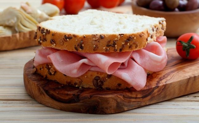 Sándwich de jamón dulce