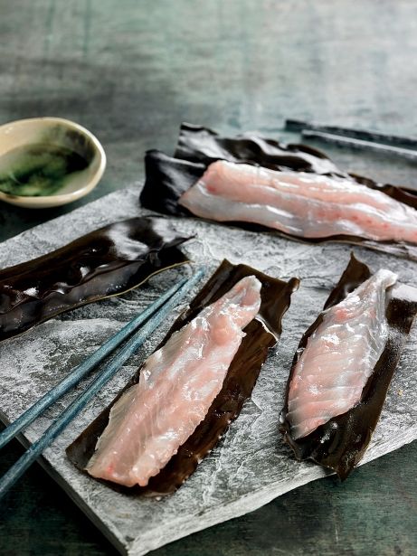 Dorada curada-marinada a la japonesa