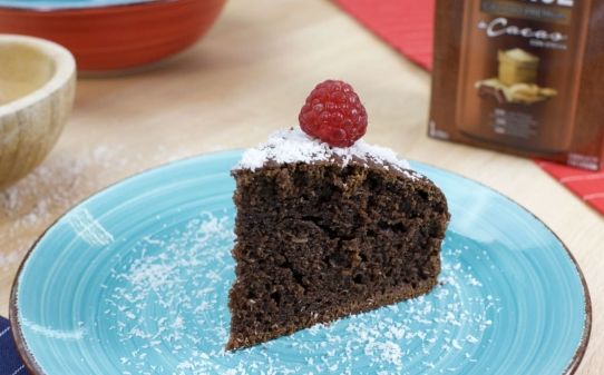 Pastel de cacao y coco