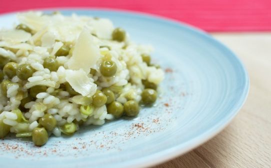 Arroz cremoso con guisantes