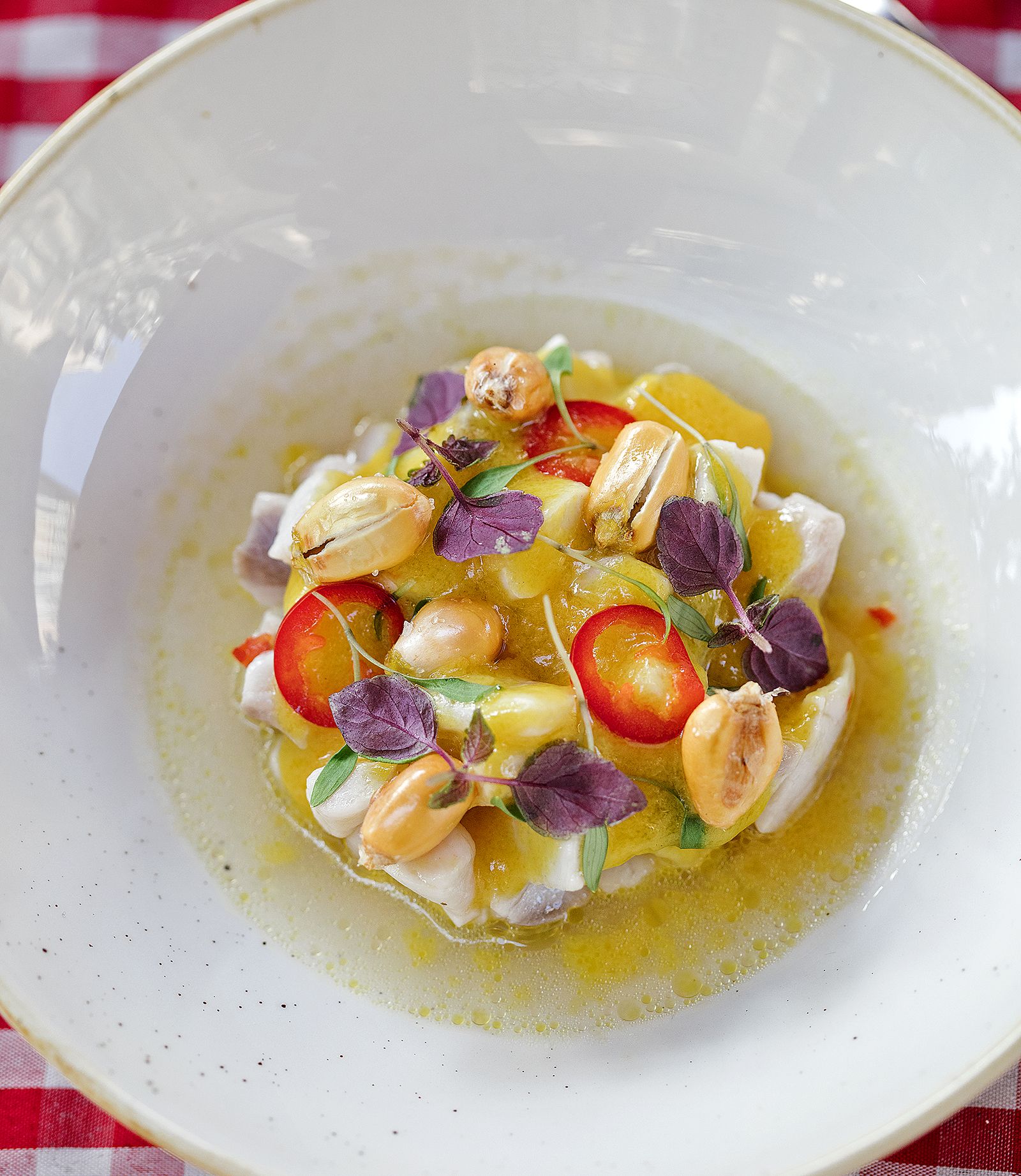 Cebiche 'nikkei' amb 'jalapeño' vermell