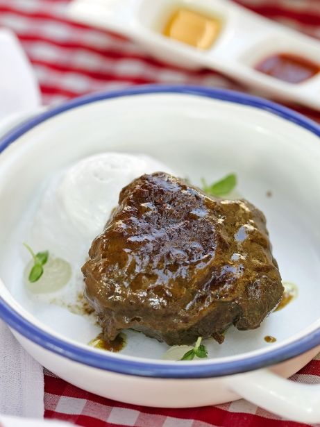 Filet de vedella, curri japonès i escuma de coco