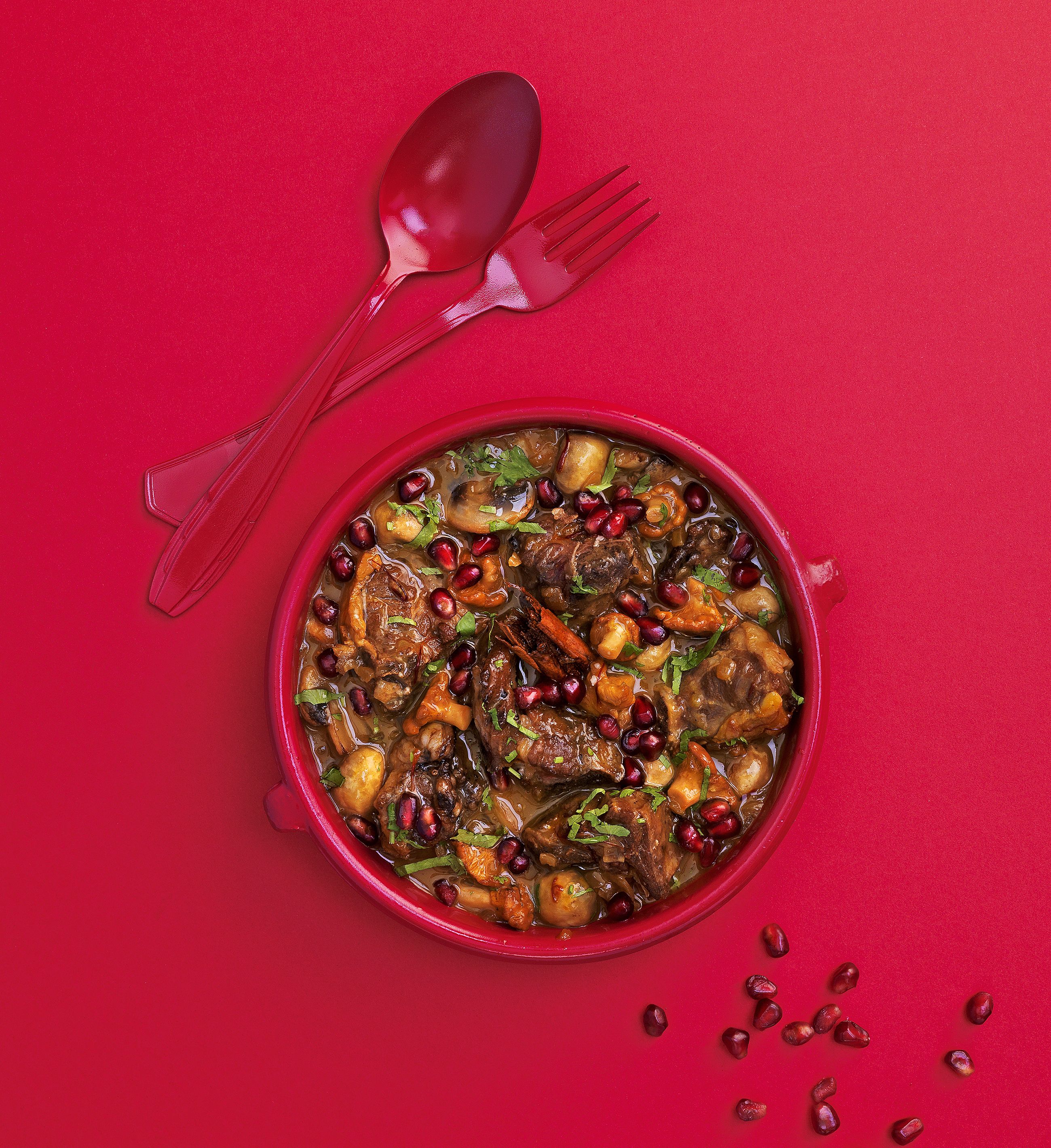 Tahina de xai amb magrana i bolets de temporada i cuscús