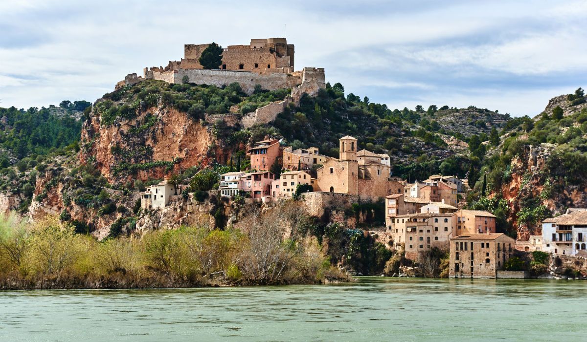 El castell de Miravet