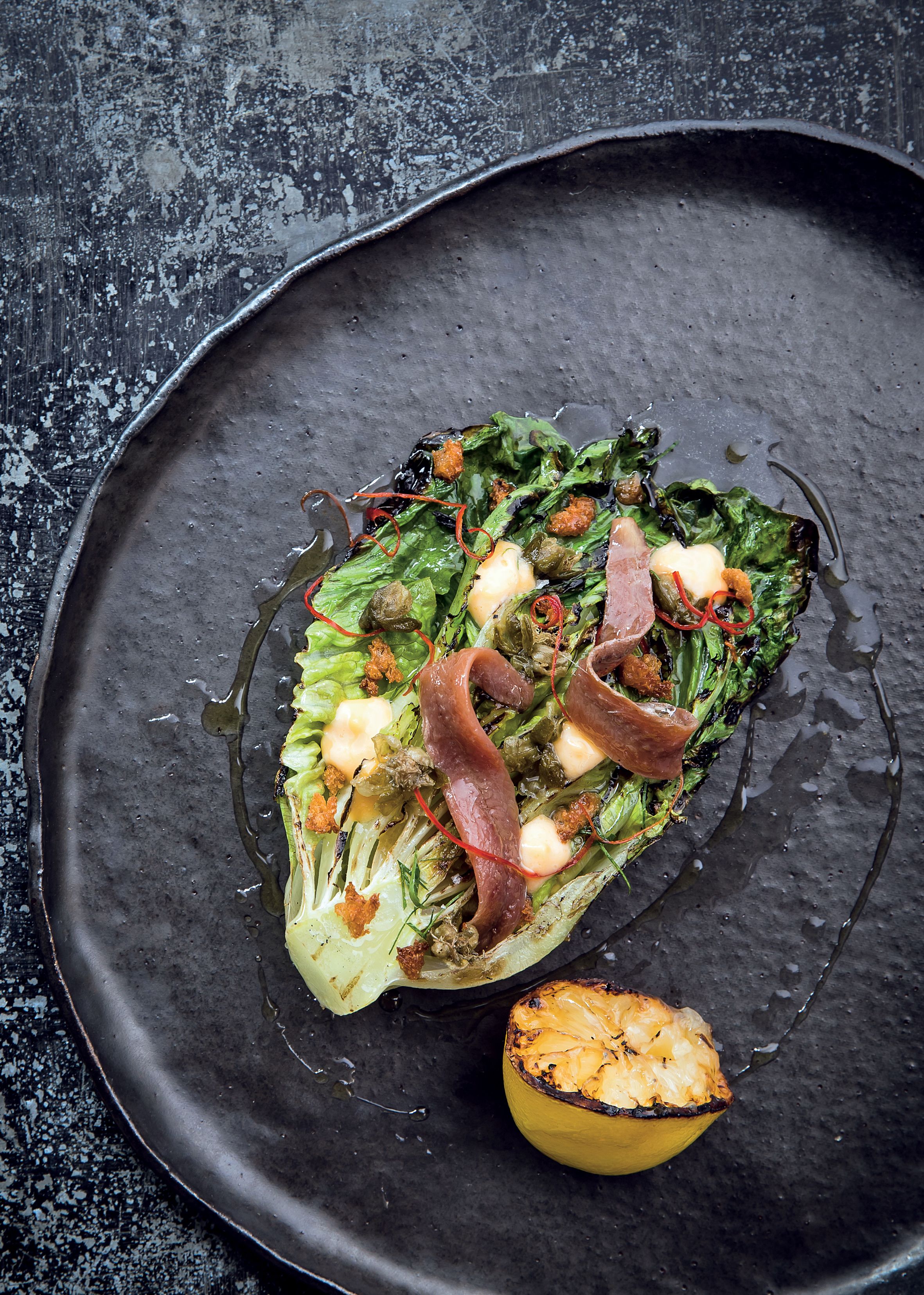 Cabdells de Tudela amb anxoves i rovell d'ou fumat