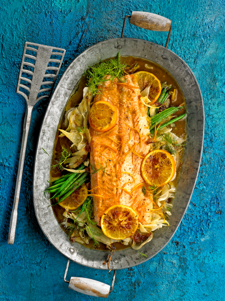 Salmó al forn amb salsa de taronja