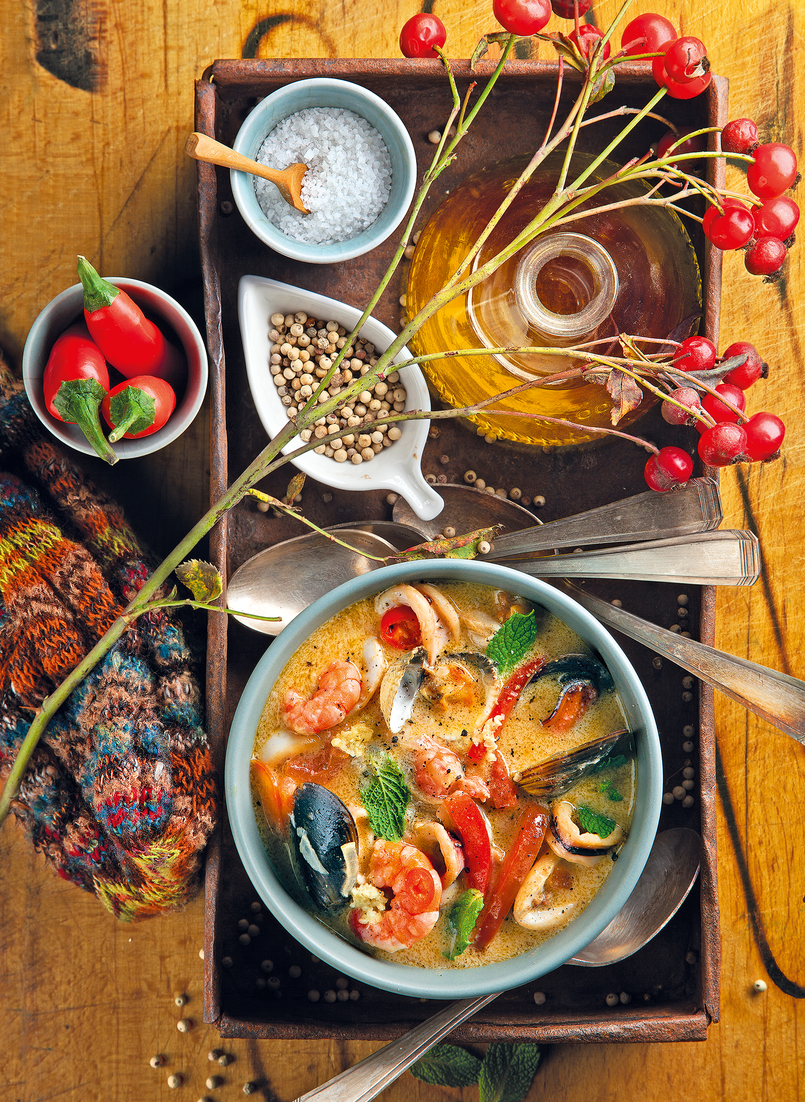 Sopa de marisc amb llet de coco